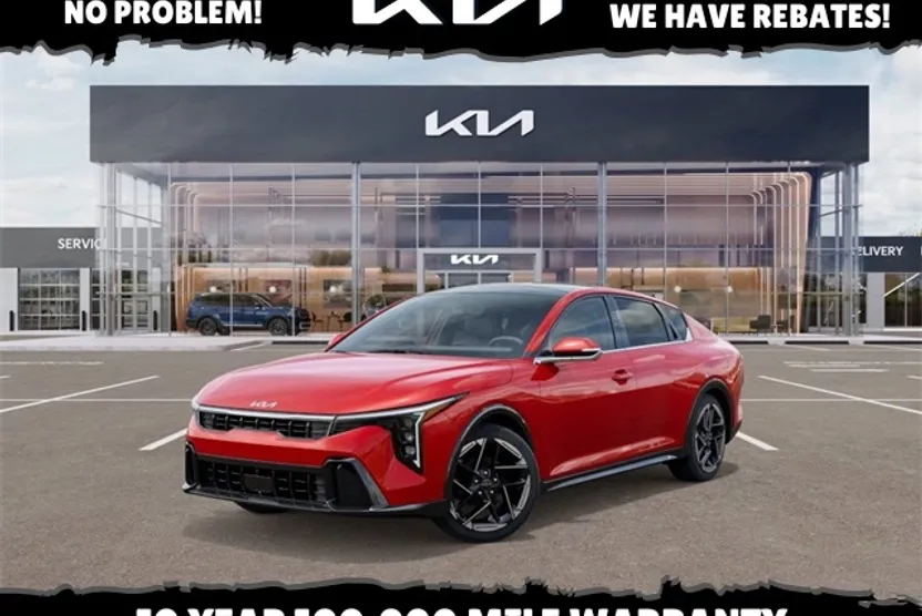 2025 Kia K4 GT-Line photo 1
