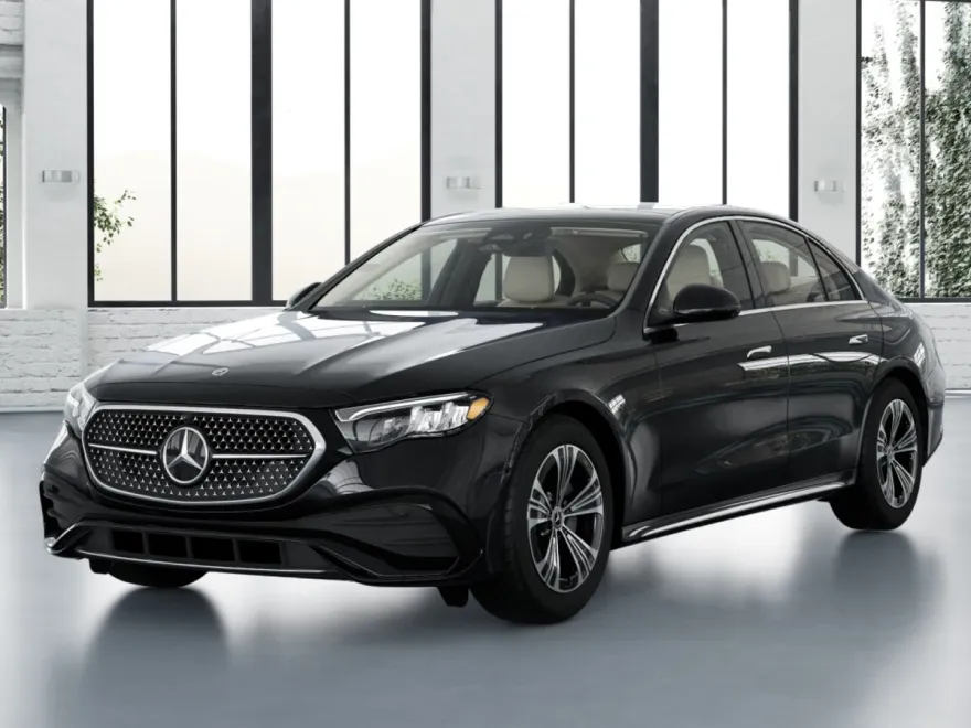 2026 Mercedes Benz E 4MATIC photo 1