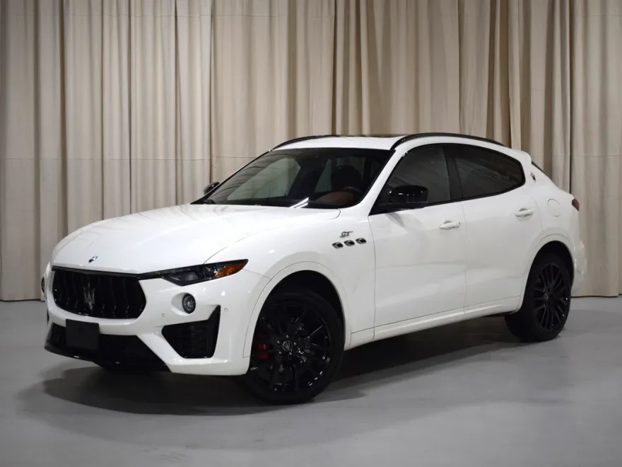 2022 Maserati Levante GT photo 1