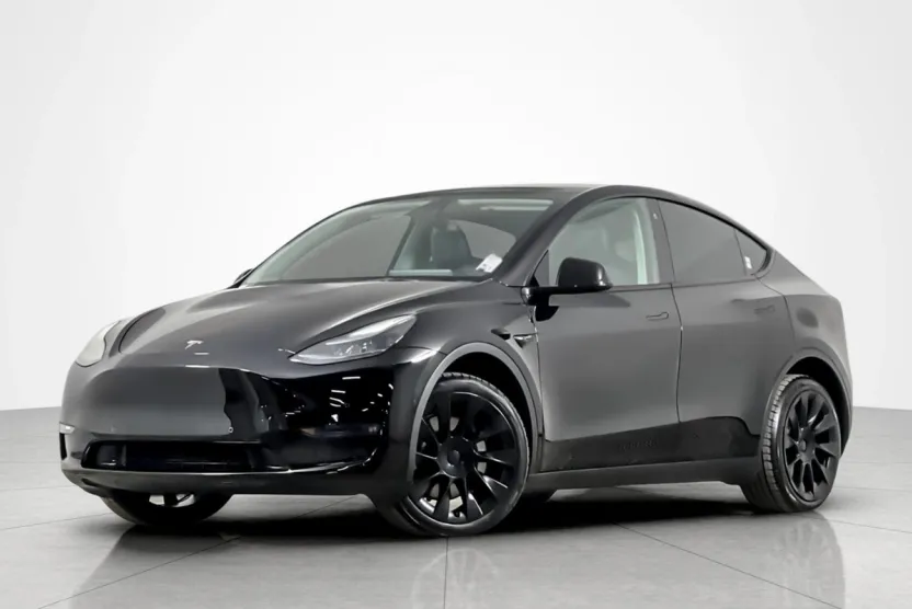 2022 Tesla Model Y Long Range photo 1