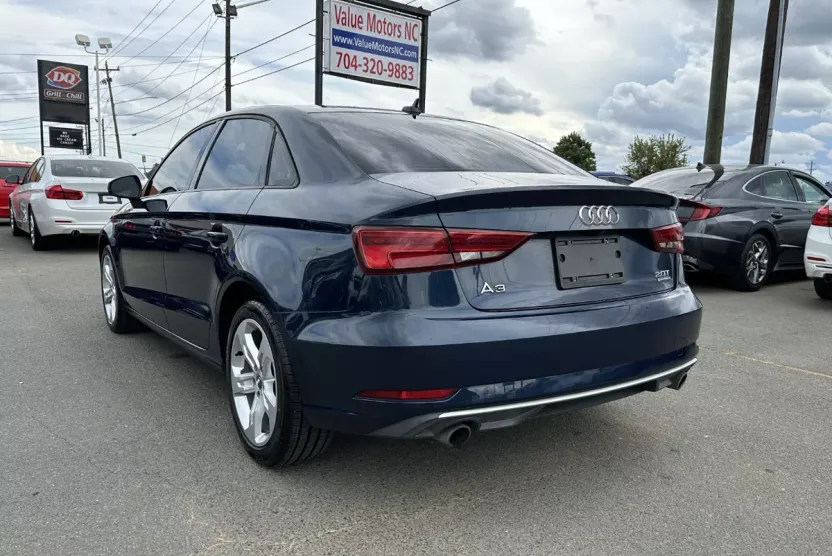 2018 Audi A3 2.0 TFSI Premium Quattro photo 1