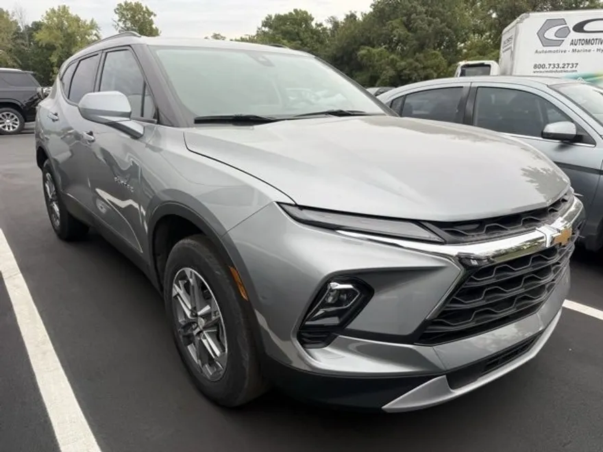 2023 Chevrolet Blazer 2LT photo 1