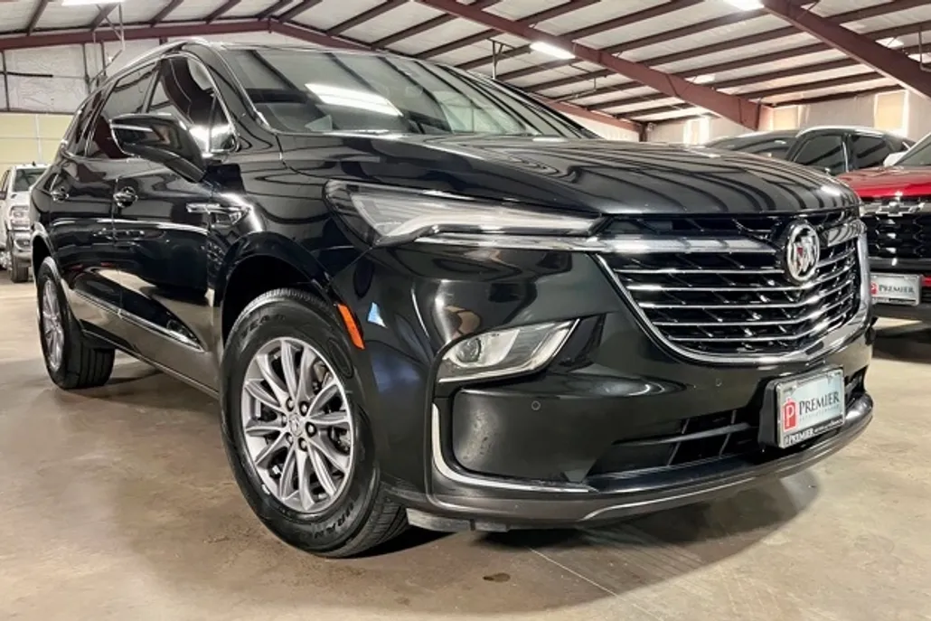 2024 Buick Enclave Premium photo 1