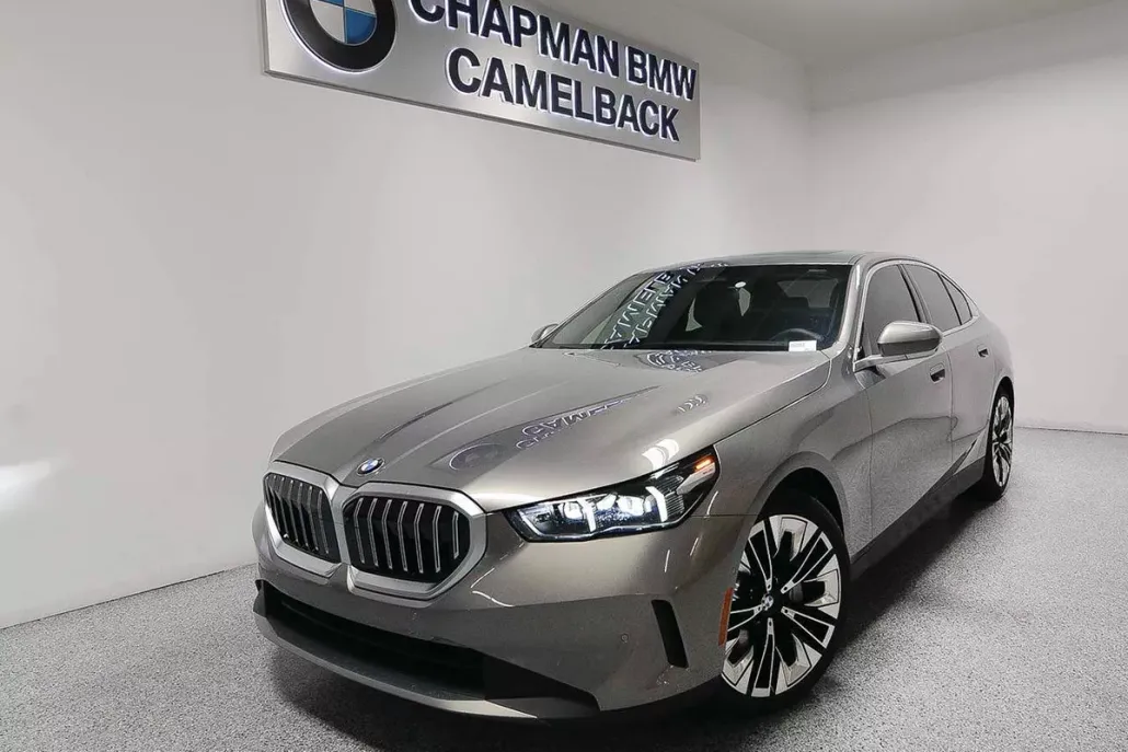 2025 Bmw 530i photo 1