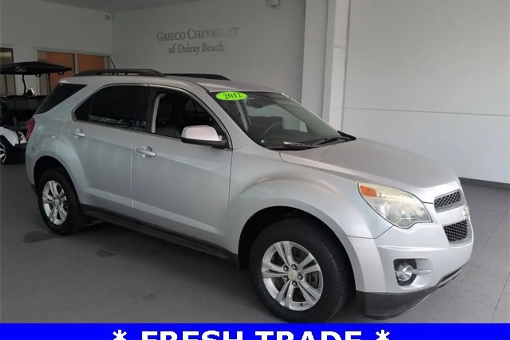 2012 Chevrolet Equinox LT photo 1