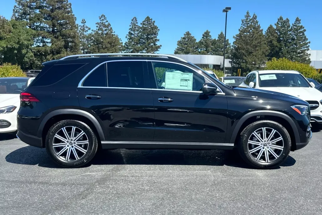2026 Mercedes Benz GLE 350 4MATIC photo 1