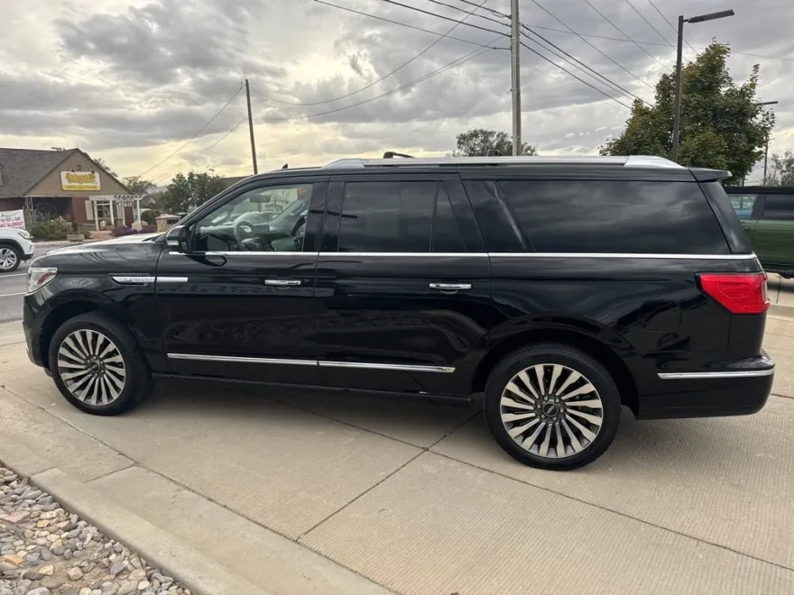 2018 Lincoln Navigator L Reserve photo 1