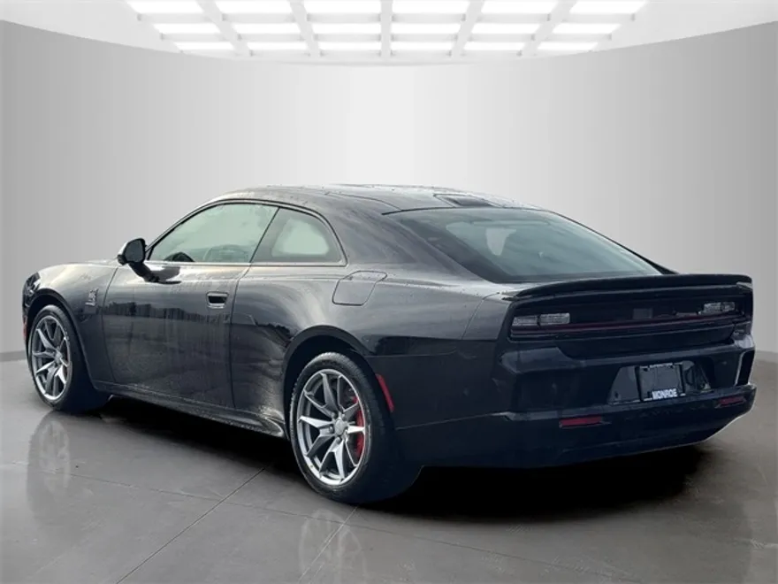 2025 Dodge Charger R/T Scat Pack photo 7