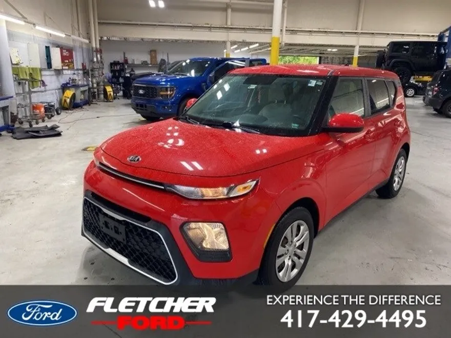2020 Kia Soul LX photo 1