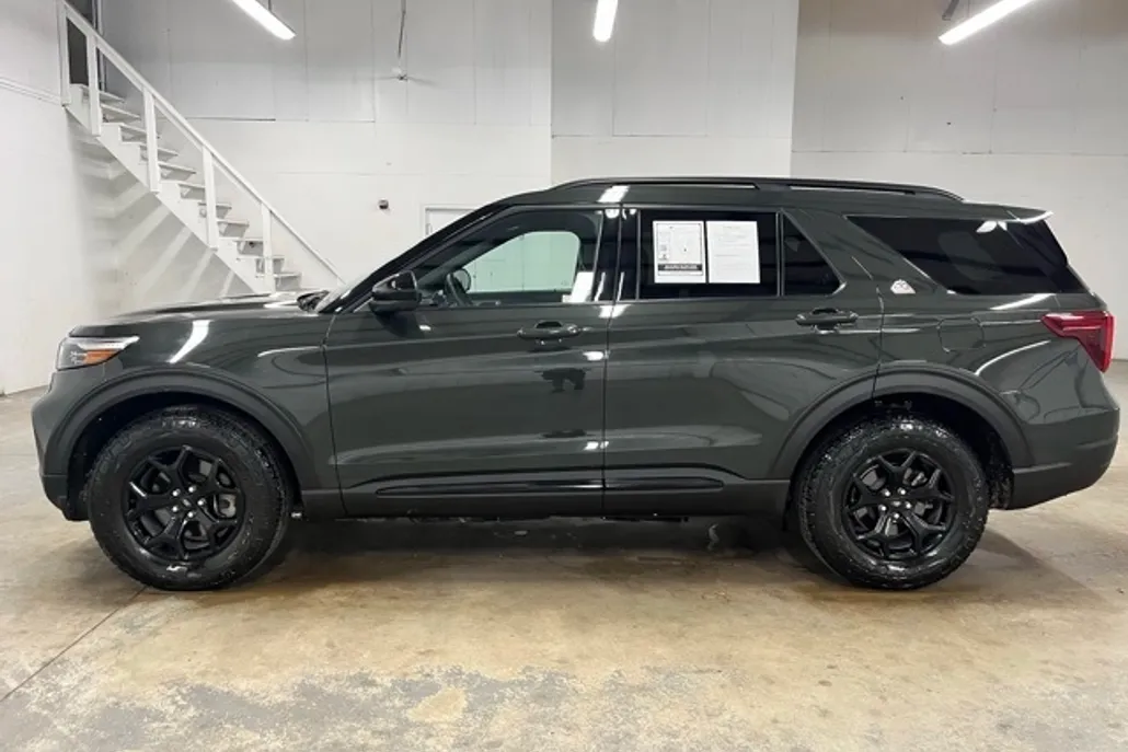 2023 Ford Explorer Timberline photo 1