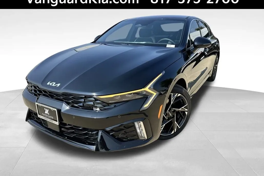 2026 Kia K5 GT-Line photo 1