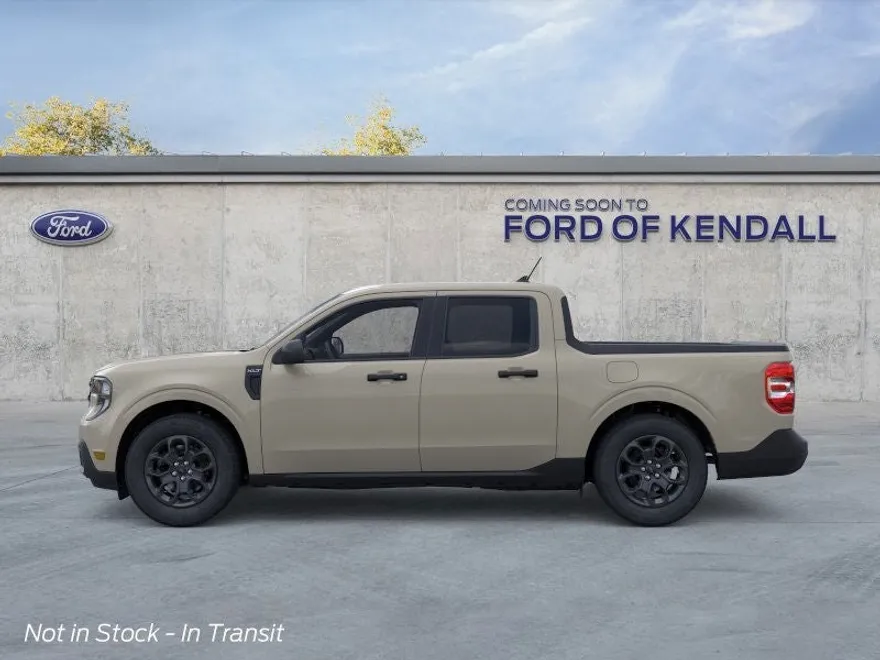 2025 Ford Maverick XLT photo 1