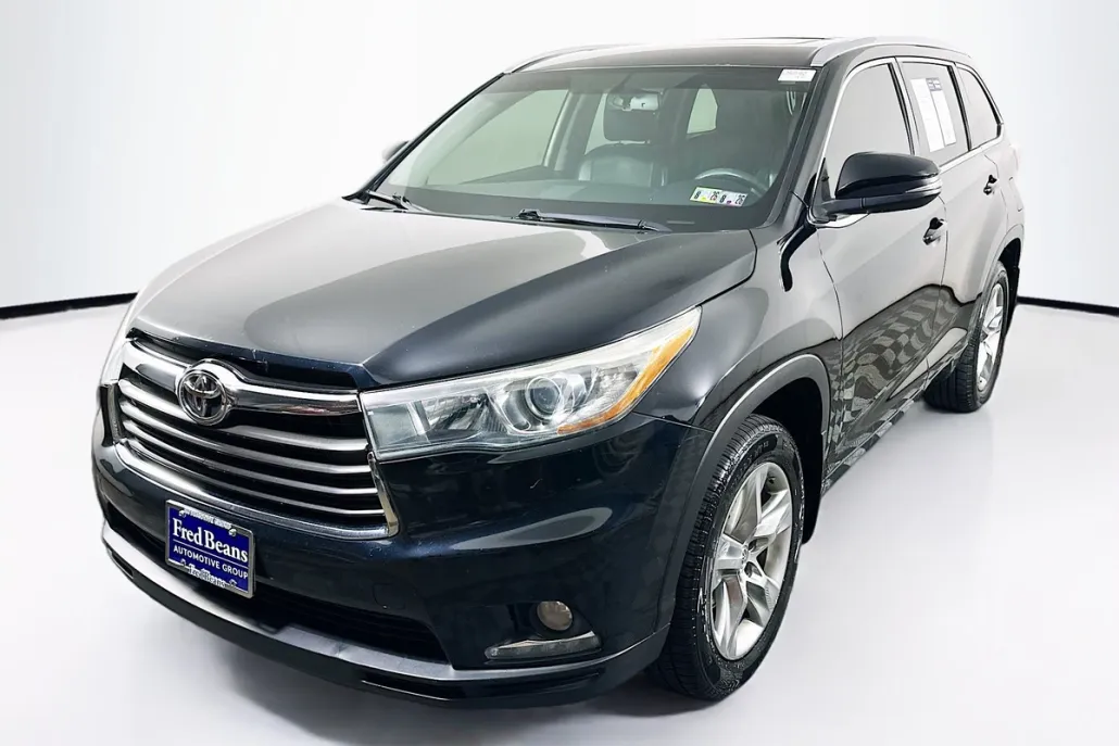 2015 Toyota Highlander Limited photo 1