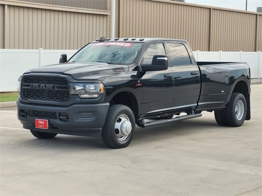 2023 Ram 3500 Tradesman photo 1