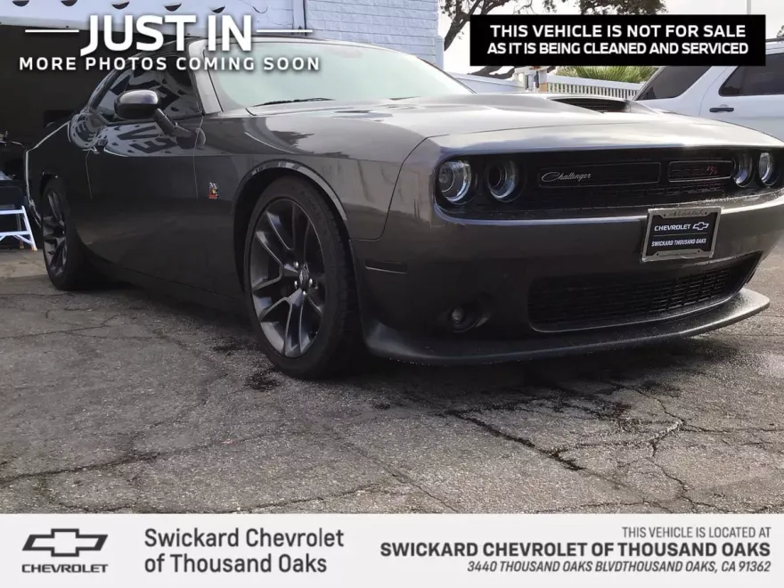 2022 Dodge Challenger R/T Scat Pack photo 1