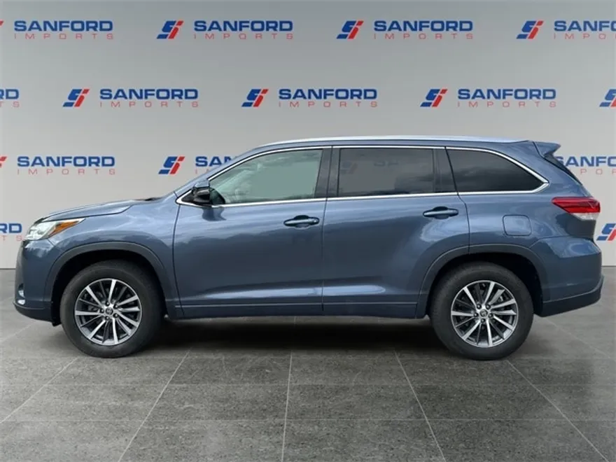 2018 Toyota Highlander XLE photo 1