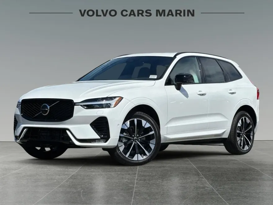 2026 Volvo XC60 B5 Plus photo 1