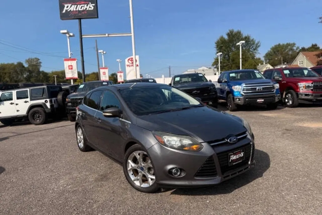 2014 Ford Focus Titanium photo 1