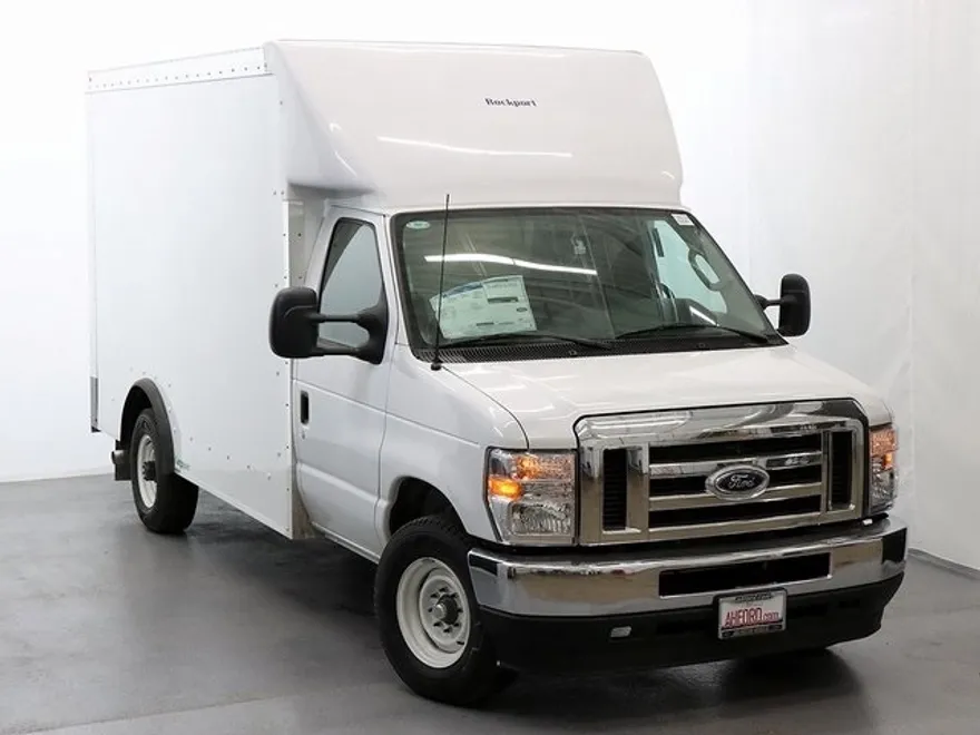 2025 Ford E-350 Base photo 1