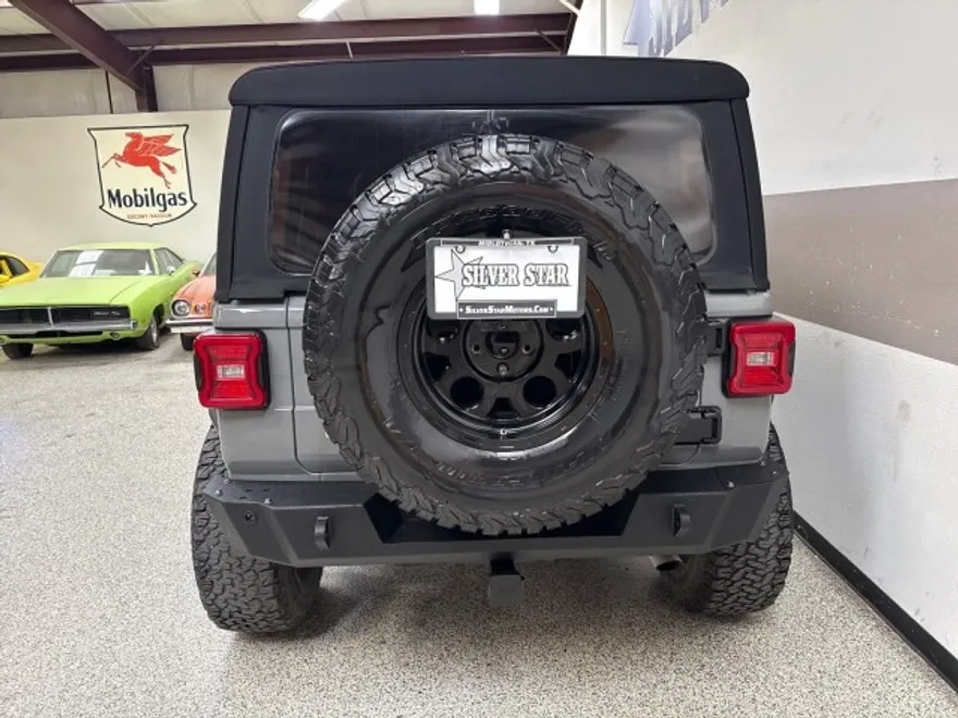 2018 Jeep Wrangler Unlimited Rubicon photo 1
