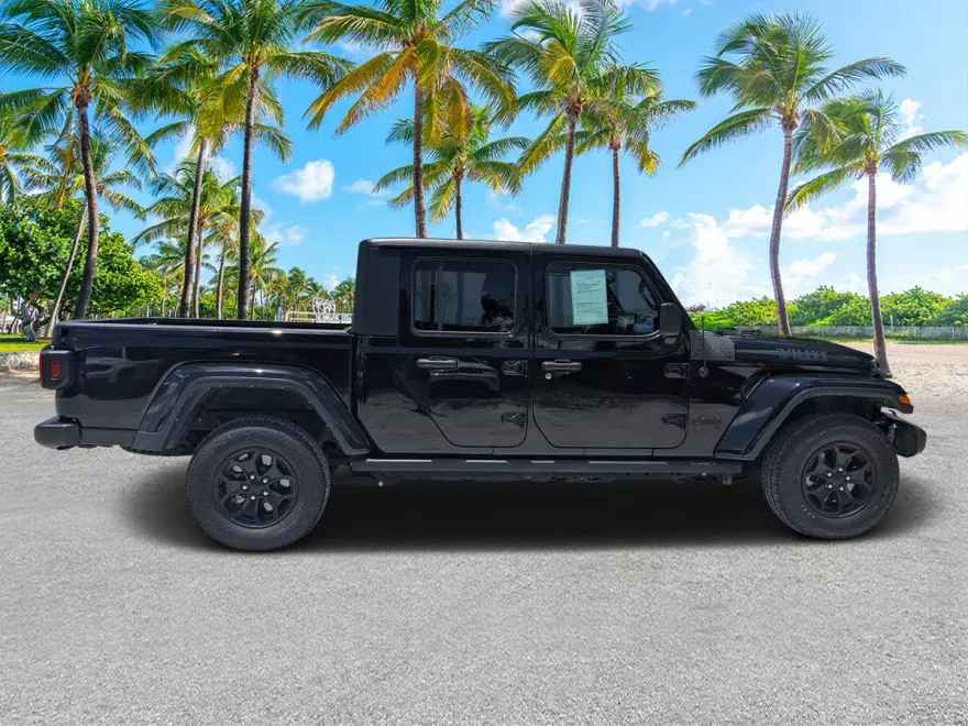 2022 Jeep Gladiator Willys photo 1