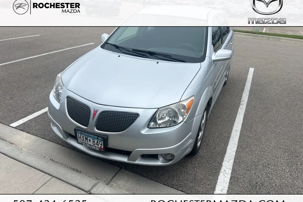 2007 Pontiac Vibe Base photo 1