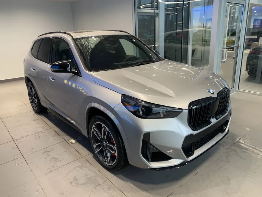 2025 Bmw X1 M35i photo 1