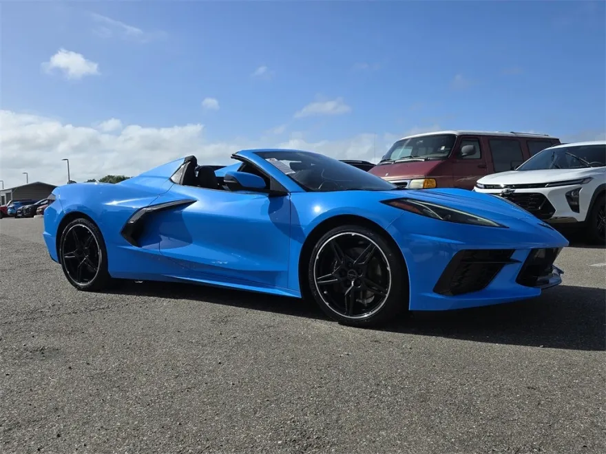 2020 Chevrolet Corvette Stingray 3LT photo 1