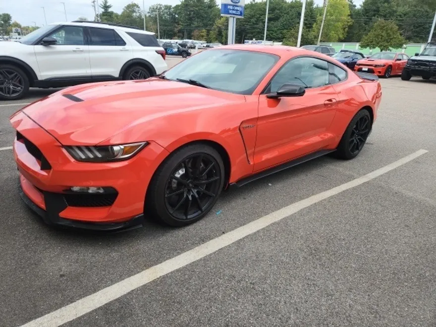 2016 Ford Mustang Shelby GT350 photo 1