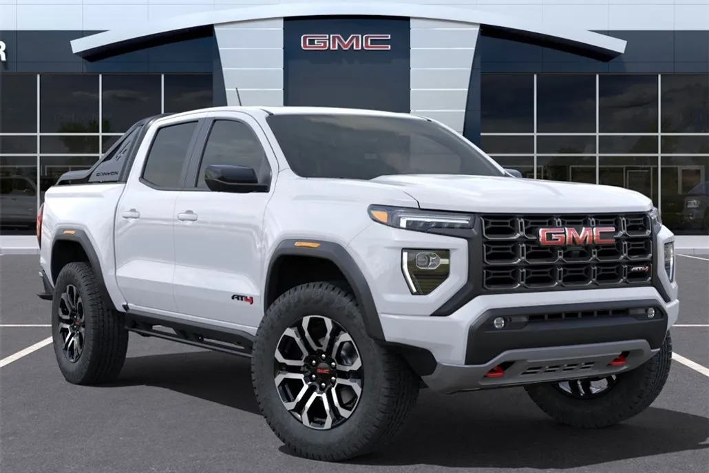 2025 Gmc Canyon AT4 photo 1