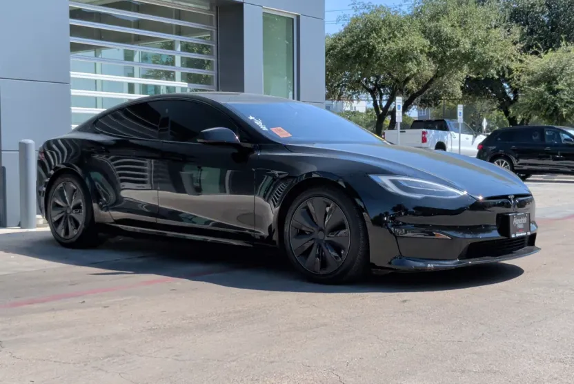 2021 Tesla Model S Long Range photo 1