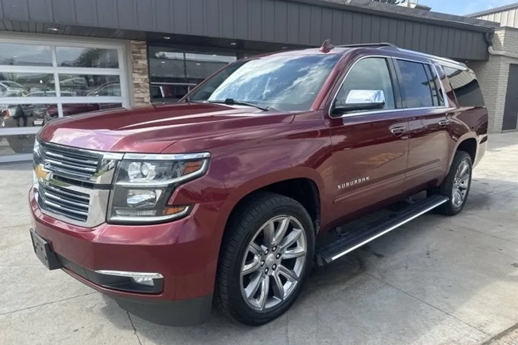 2018 Chevrolet Suburban Premier photo 1
