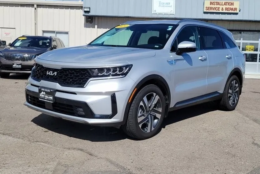 2024 Kia Sorento Hybrid EX photo 1