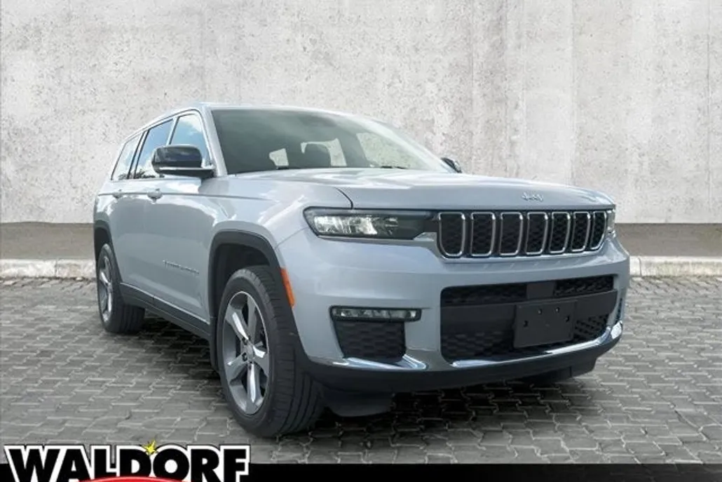 2022 Jeep Grand Cherokee Limited photo 1