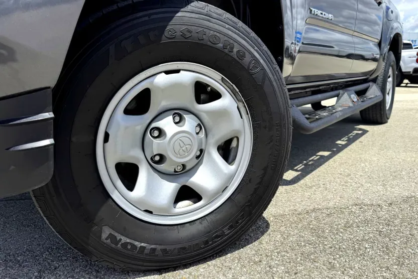 2021 Toyota Tacoma SR photo 1