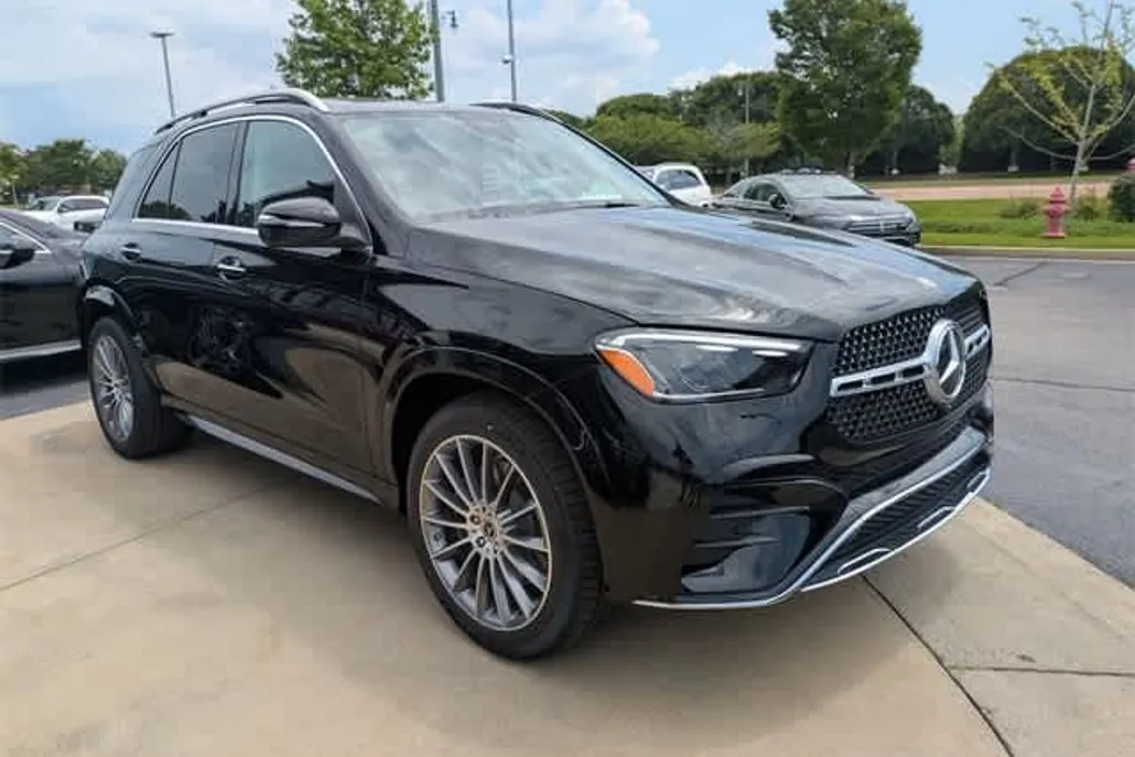 2025 Mercedes Benz GLE 350 4MATIC photo 1