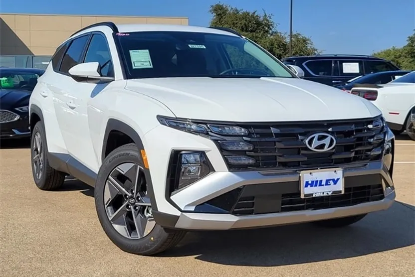 2026 Hyundai Tucson SEL photo 1