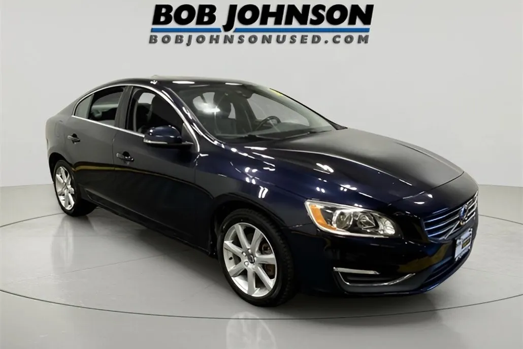 2016 Volvo S60 T5 Drive-E Premier photo 1