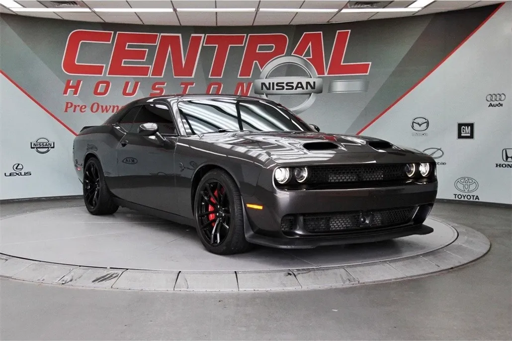 2023 Dodge Challenger SRT8 Hellcat photo 1