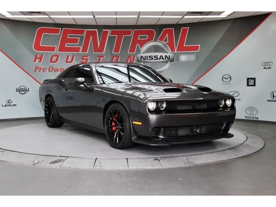 2023 Dodge Challenger SRT8 Hellcat photo 1