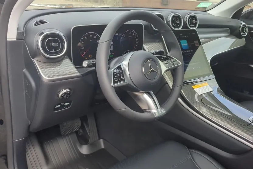 2026 Mercedes Benz GLC 350e 4MATIC photo 1