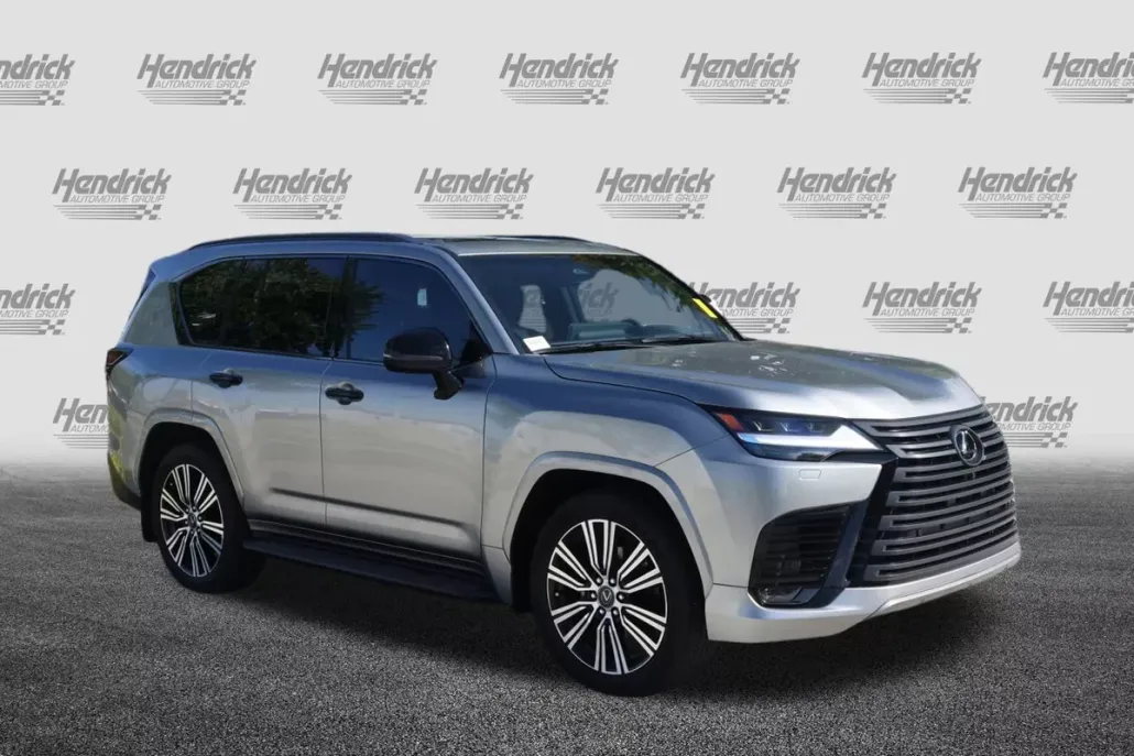 2025 Lexus LX 600 Luxury photo 1