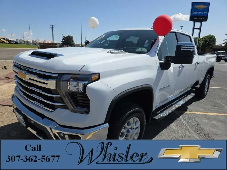 2025 Chevrolet Silverado 3500HD LTZ photo 1