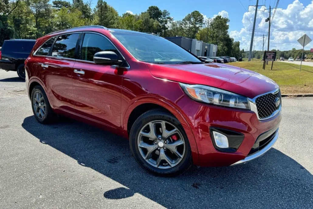 2016 Kia Sorento SX Limited V6 photo 1