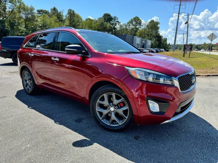 2016 Kia Sorento SX Limited V6 photo 1