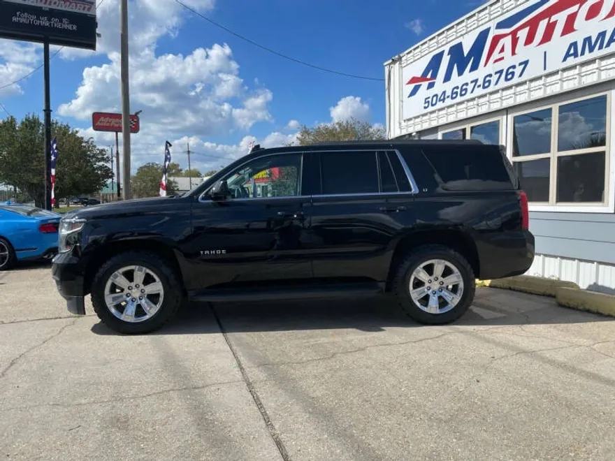 2020 Chevrolet Tahoe LT photo 1