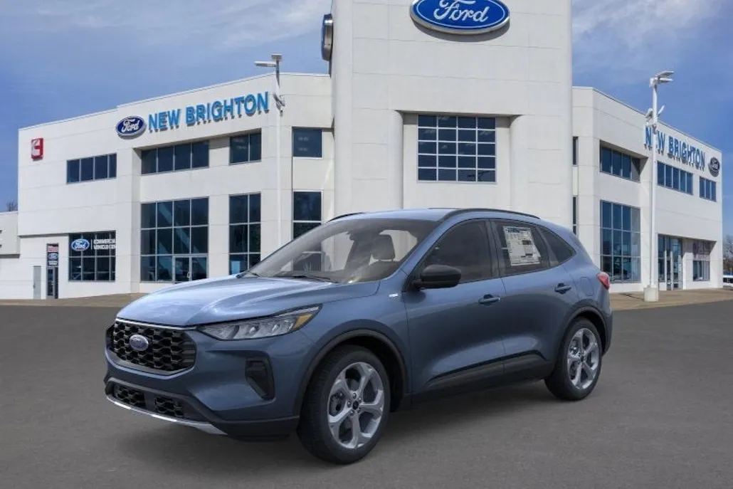 2025 Ford Escape ST-Line photo 1