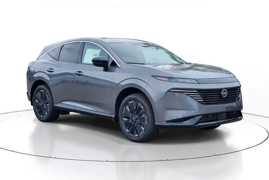2025 Nissan Murano Platinum photo 1