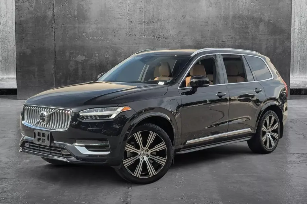 2022 Volvo XC90 Recharge T8 Inscription photo 1