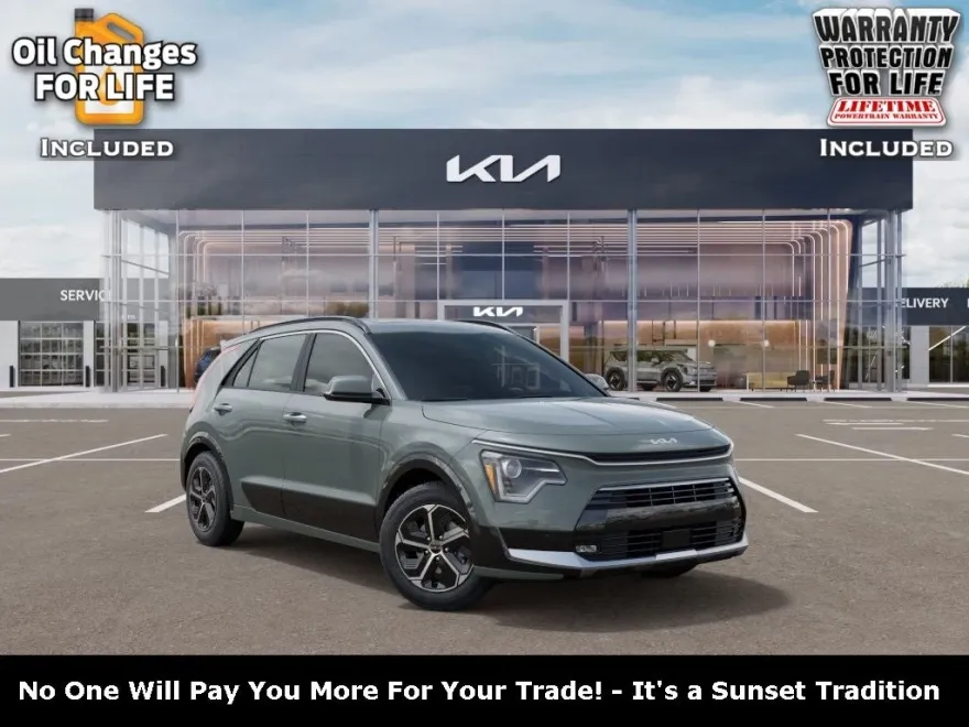 2025 Kia Niro SX photo 1